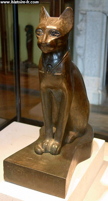 Le Panthéon des "dieux" Bastet_statuette