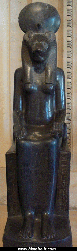 Le Panthéon des "dieux" Sekhmet_louvre_paris